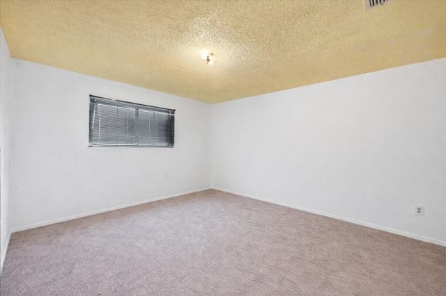 6805 Wagonet Road, Forest Hill, TX 76140