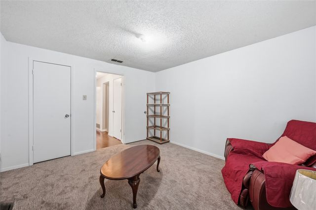 6805 Wagonet Road, Forest Hill, TX 76140