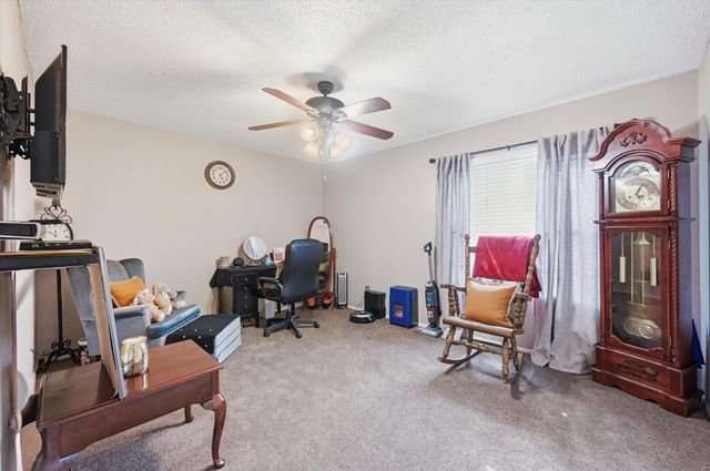 6805 Wagonet Road, Forest Hill, TX 76140