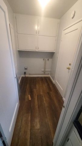 2233 E E Terrace Avenue E, Fresno, CA 93703