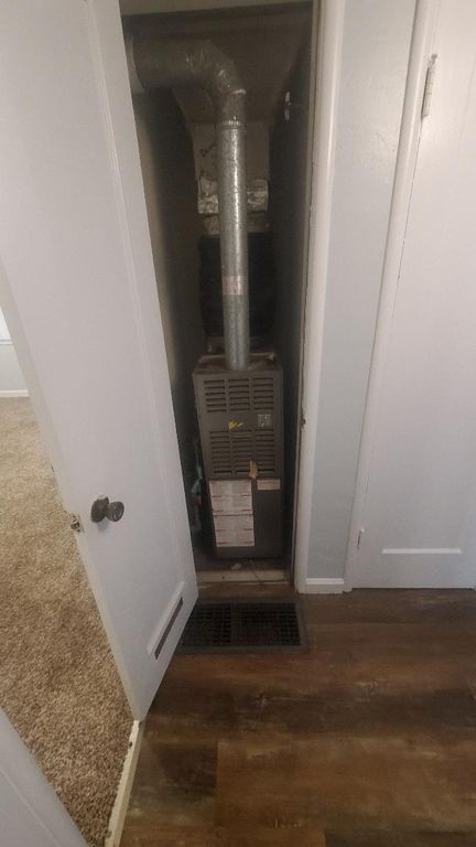 Image 20 of property listing at 2233 E E Terrace Avenue E, Fresno, CA 93703