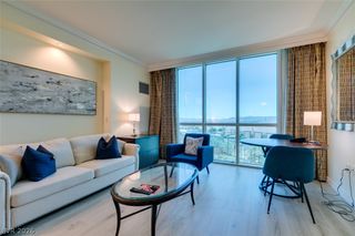 135 East HARMON Avenue 804, Las Vegas, NV 89109