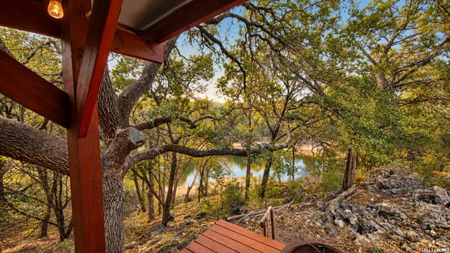 1609 Winding Creek, Spring Branch, TX 78070