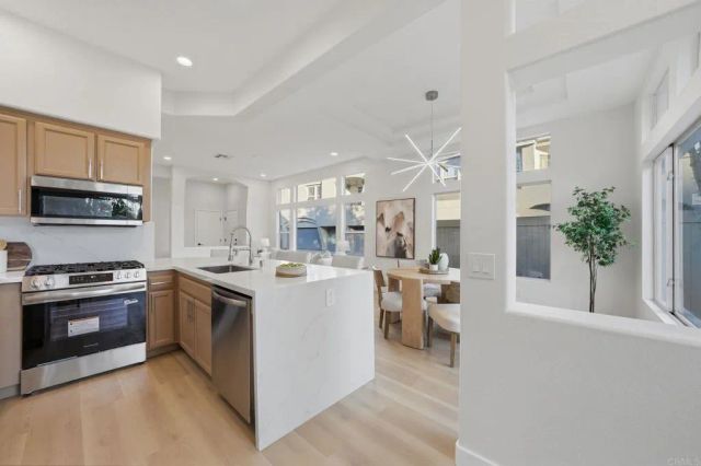 7553 Hazard Center Drive, San Diego, CA 92108
