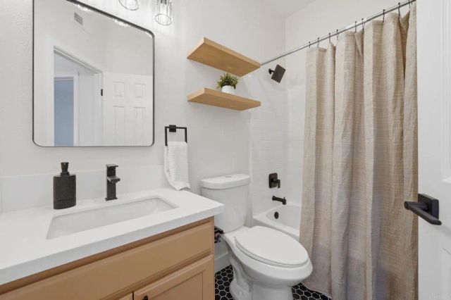 7553 Hazard Center Drive, San Diego, CA 92108
