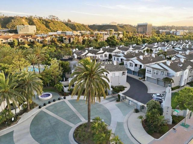 7553 Hazard Center Drive, San Diego, CA 92108