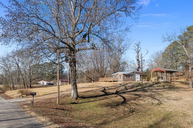 70 Old Bruceton Rd, Bruceton, TN 38317
