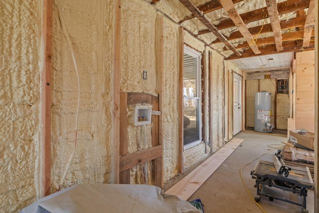 70 Old Bruceton Rd, Bruceton, TN 38317