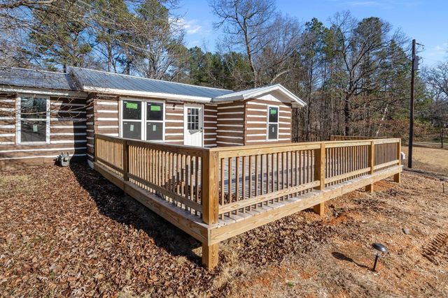 70 Old Bruceton Rd, Bruceton, TN 38317