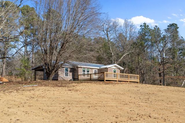 70 Old Bruceton Rd, Bruceton, TN 38317