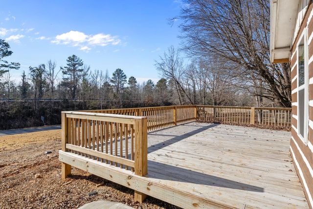 70 Old Bruceton Rd, Bruceton, TN 38317