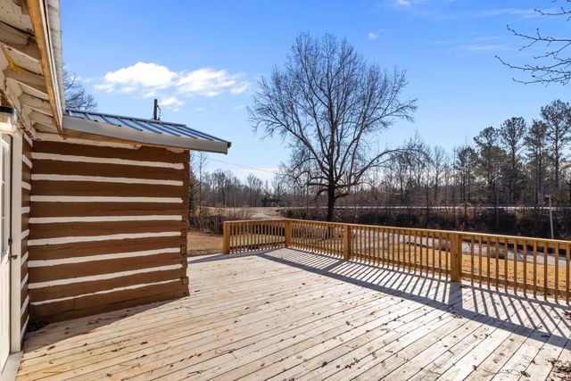 70 Old Bruceton Rd, Bruceton, TN 38317