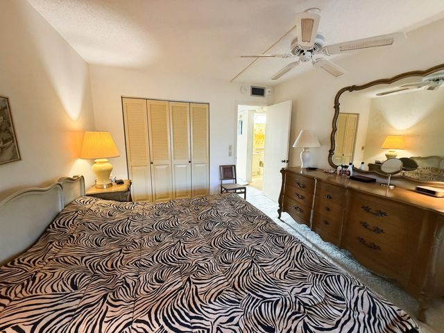 4002 Cambridge A 4002, Deerfield Beach, FL 33442