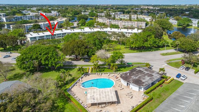 4002 Cambridge A 4002, Deerfield Beach, FL 33442