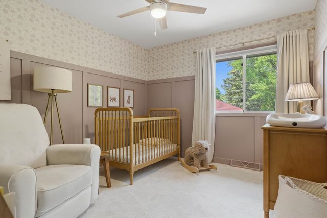 9137 Forest Hills Circle, Bloomington, MN 55437