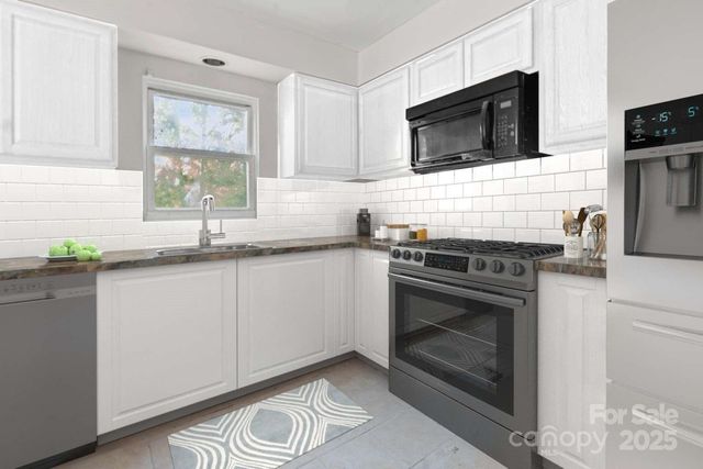 9428 White Cedar Court, Charlotte, NC 28213