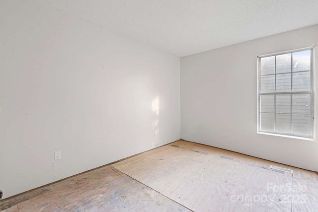 9428 White Cedar Court, Charlotte, NC 28213