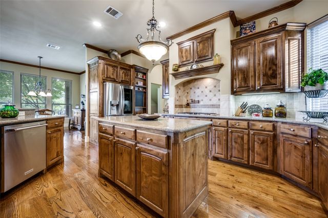 1313 Vanderbilt Drive, Keller, TX 76262