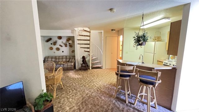 500 Elm Drive 203, Las Vegas, NV 89169