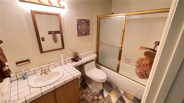 500 Elm Drive 203, Las Vegas, NV 89169
