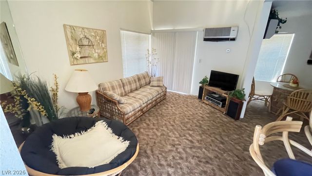 500 Elm Drive 203, Las Vegas, NV 89169
