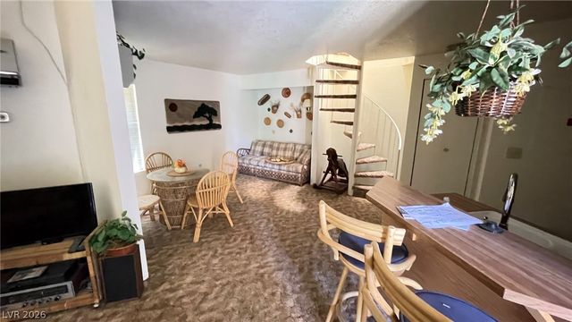 500 Elm Drive 203, Las Vegas, NV 89169