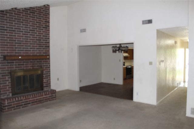 2207 Canterbury Court, Denton, TX 76205