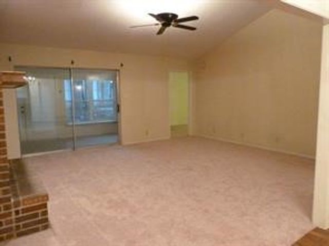 2207 Canterbury Court, Denton, TX 76205