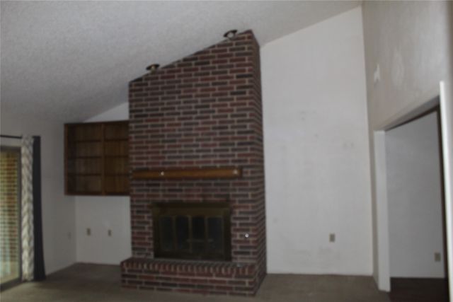 2207 Canterbury Court, Denton, TX 76205