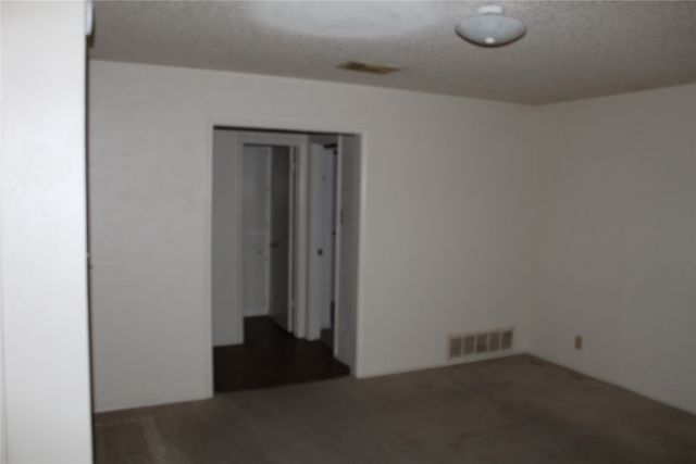 2207 Canterbury Court, Denton, TX 76205