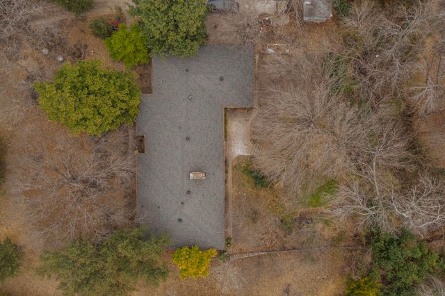 1608 N Houston School Road, Lancaster, TX 75134