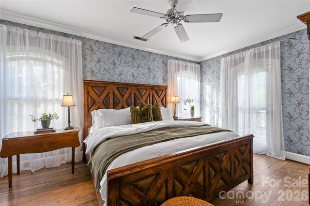 204 Lawson Street, Hot Springs, NC 28743