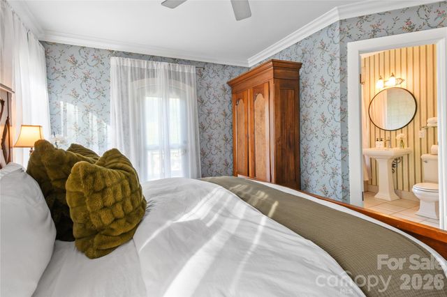 204 Lawson Street, Hot Springs, NC 28743