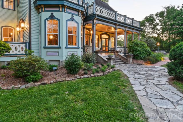 204 Lawson Street, Hot Springs, NC 28743