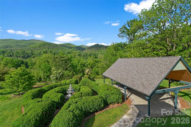 204 Lawson Street, Hot Springs, NC 28743