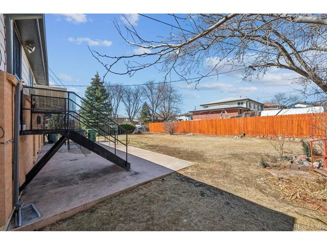 9669 Lou Dr, Northglenn, CO 80260