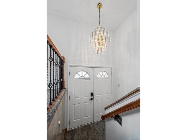 9669 Lou Dr, Northglenn, CO 80260