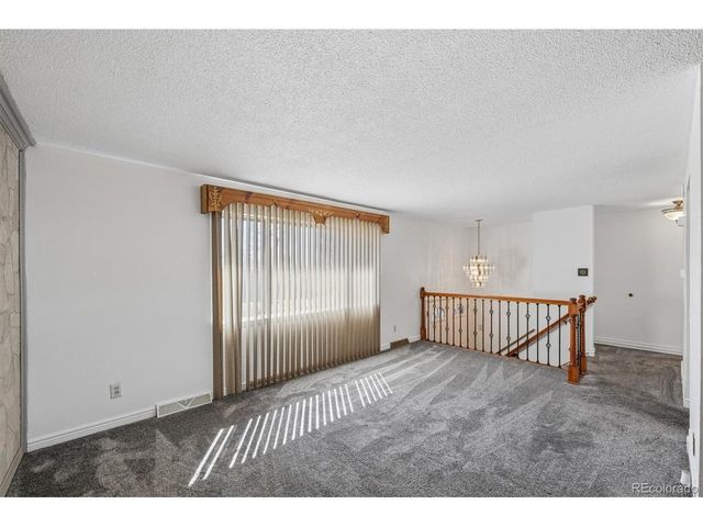 9669 Lou Dr, Northglenn, CO 80260