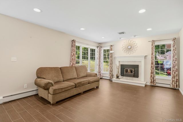 32 Robinson Lane, Wappingers Falls, NY 12590