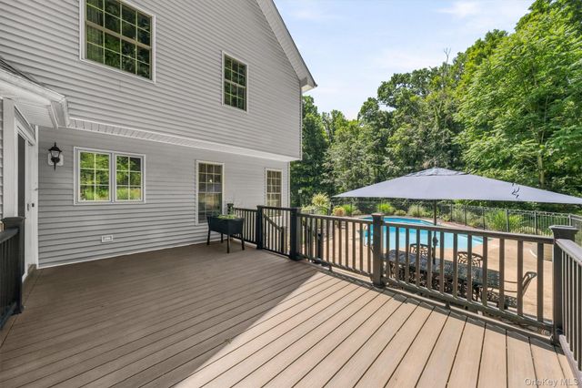 32 Robinson Lane, Wappingers Falls, NY 12590