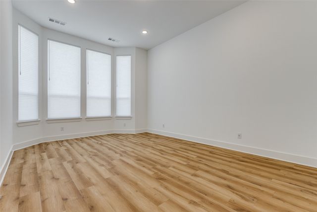 1616 Mcdougall Creek, Van Alstyne, TX 75495