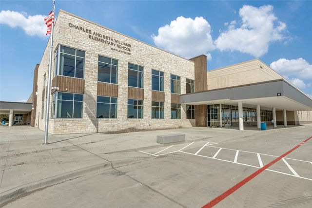 1616 Mcdougall Creek, Van Alstyne, TX 75495