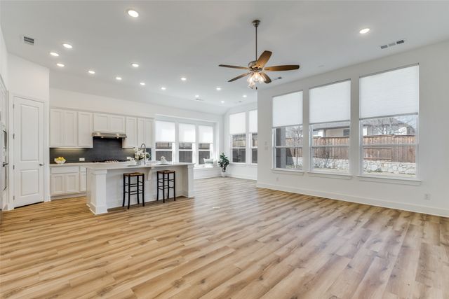 1616 Mcdougall Creek, Van Alstyne, TX 75495