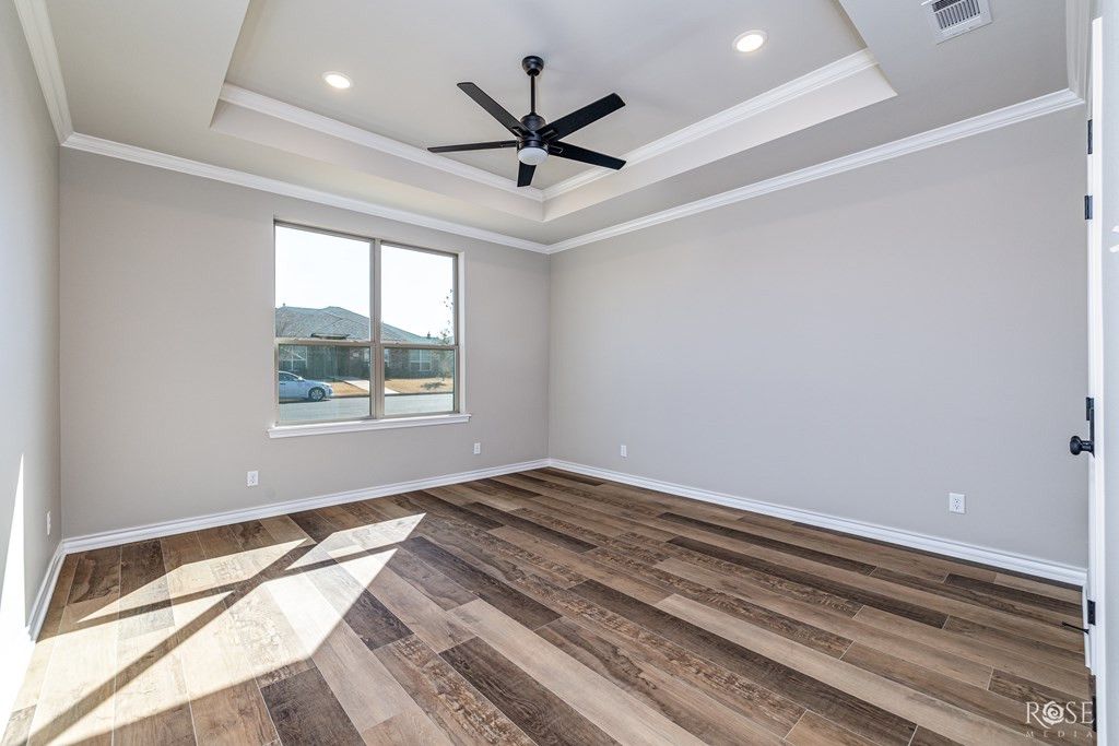 Image 13 of property listing at 5005 Scarlet Oak Lane, San Angelo, TX 76904
