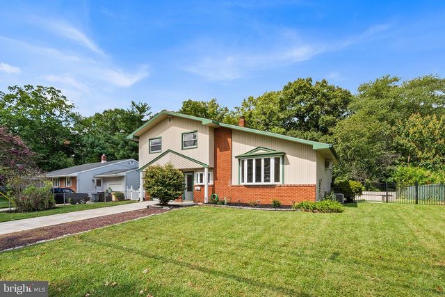 611 PASADENA DR, Magnolia, NJ 08049