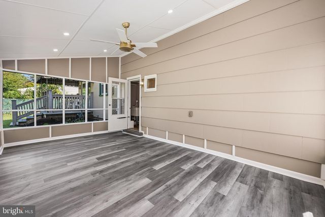 611 PASADENA DR, Magnolia, NJ 08049