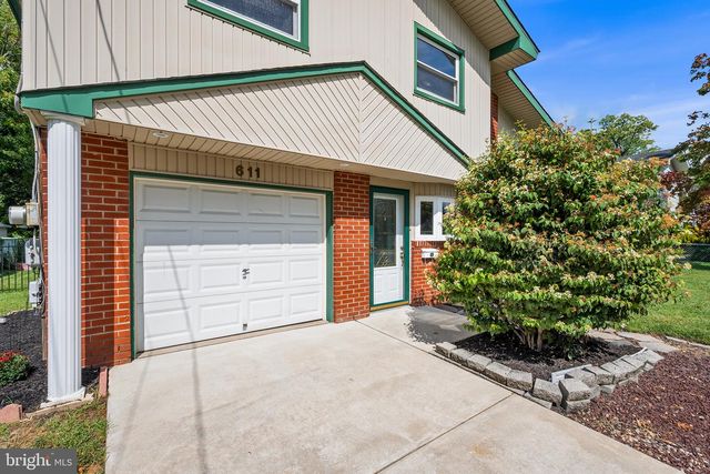 611 PASADENA DR, Magnolia, NJ 08049