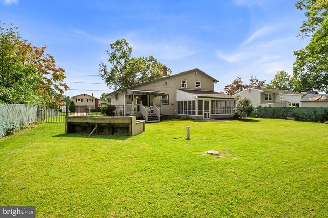 611 PASADENA DR, Magnolia, NJ 08049