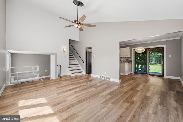 611 PASADENA DR, Magnolia, NJ 08049