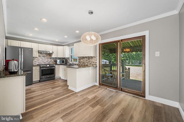 611 PASADENA DR, Magnolia, NJ 08049